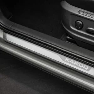Ověřený Škoda Karoq - prahové lišty s logem