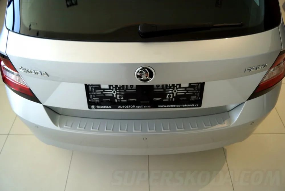 Škoda Fabia III HB 14-18 - ochranný panel zadního nárazníku stříbrný VV Akční Nabídka
