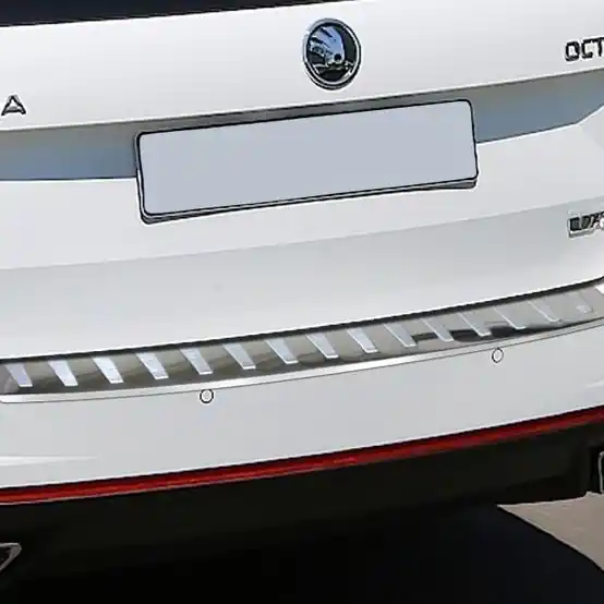 Nerezový kryt prahu zadních dveří Škoda Octavia III RS Combi (2013 - 2020) - Avisa 2/35784 Odeslání Ihned
