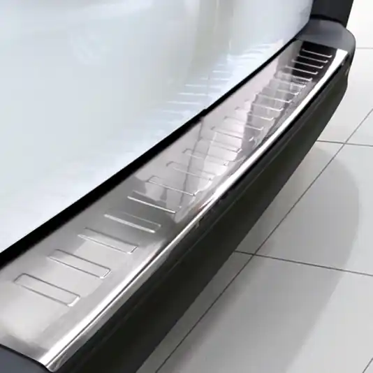 Nerezový kryt prahu zadních dveří Nissan Primastar (2002 - 2014) - Avisa Pouze Dnes
