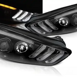FORD FOCUS MK3 15-18 - přední černá světla s LED denním svícením a LED dynamickým blinkrem Tovární Cena