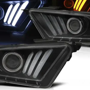 Ověřený FORD MUSTANG V 10-13 - přední černá světla TUBE LIGHT a LED dynamickým blinkrem