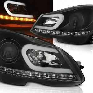 MERCEDES W204 11-14 - přední černá světla TUBE LIGHT s LED blinkrem Dokud Zásoby Vydrží