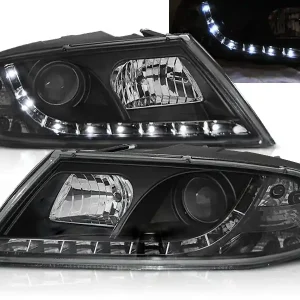 ŠKODA OCTAVIA 04-08 - přední černá světla s LED svícením Jen Po Omezenou Doba