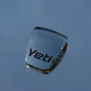 Ověřený Škoda Yeti - Kryt originál řadící páky