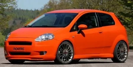 Aktuální Fiat Grande Punto - Spodní maska nárazníku NOVITEC
