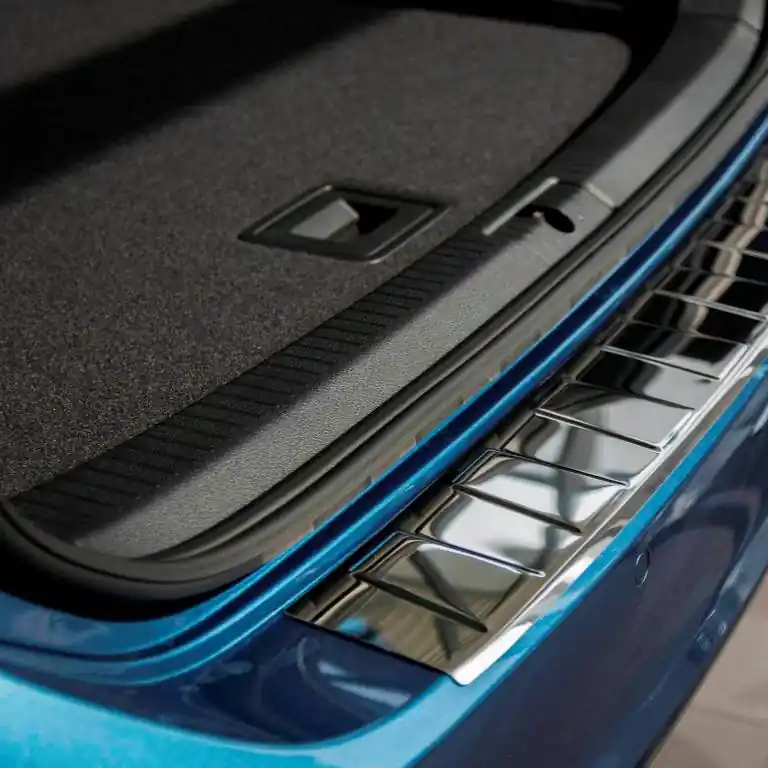 Cenový Hit Nerezový kryt prahu pátých dveří Ford B-MAX (2012 - 2017) - 5 dveřový model - Croni
