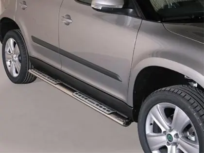 Nerez boční designové nášlapy Škoda Yeti / facelift Novinka