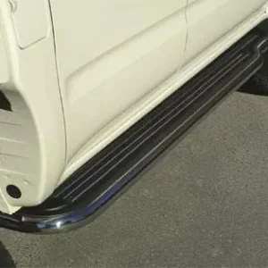 Boční nerezové nášlapy Toyota Hilux VI Omezená Nabídka