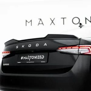 Časově Omezené Škoda Superb IV Sedan, prodloužení zadního spoileru, Maxton Design