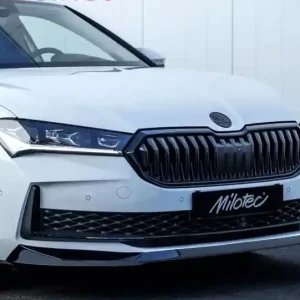 Nejlepší Cena Škoda Superb IV Limo/Combi r.v. 2024- - spoiler pod přední nárazník černý lesklý ‘‘klavírlak‘‘