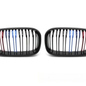BMW F20/F21 LCI 2015-2018 - Přední maska double bar černá lesklá s trikolórou Nakupujte Hned