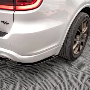 Odeslání Ihned Dodge Durango RT Mk3, boční difuzory pod zadní nárazník, Maxton Design