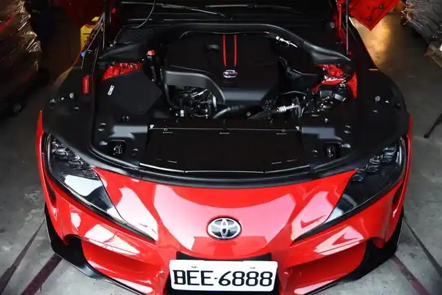 Toyota Supra Mk5 2.0T B48 - Sportovní kit sání MST performance Nízká Cena