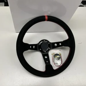 Kup Teď Sportovní tříramenný volant černý s červeným prošitím s logem